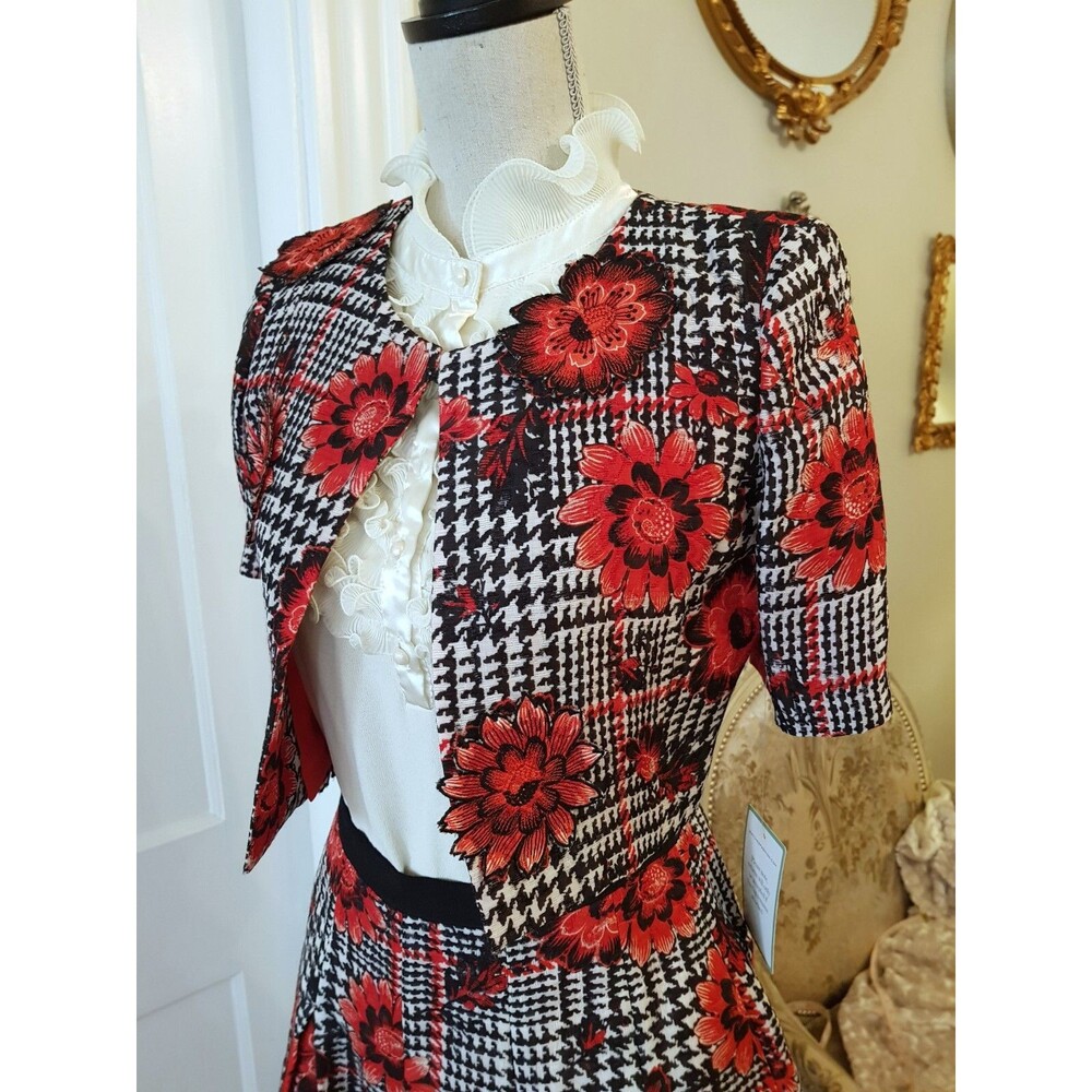 Oscar de la Renta Flower Embroidered Houndstooth jacket, US 2, NWT